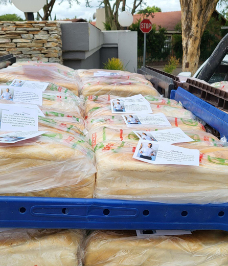 200 loaves of bread distributed to those affected by a fire in the Plastic View Township